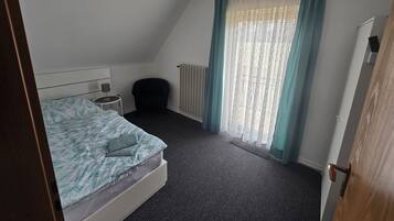 5 chambres, fer et planche Ă repasser, Wi-Fi gratuit, draps fournis