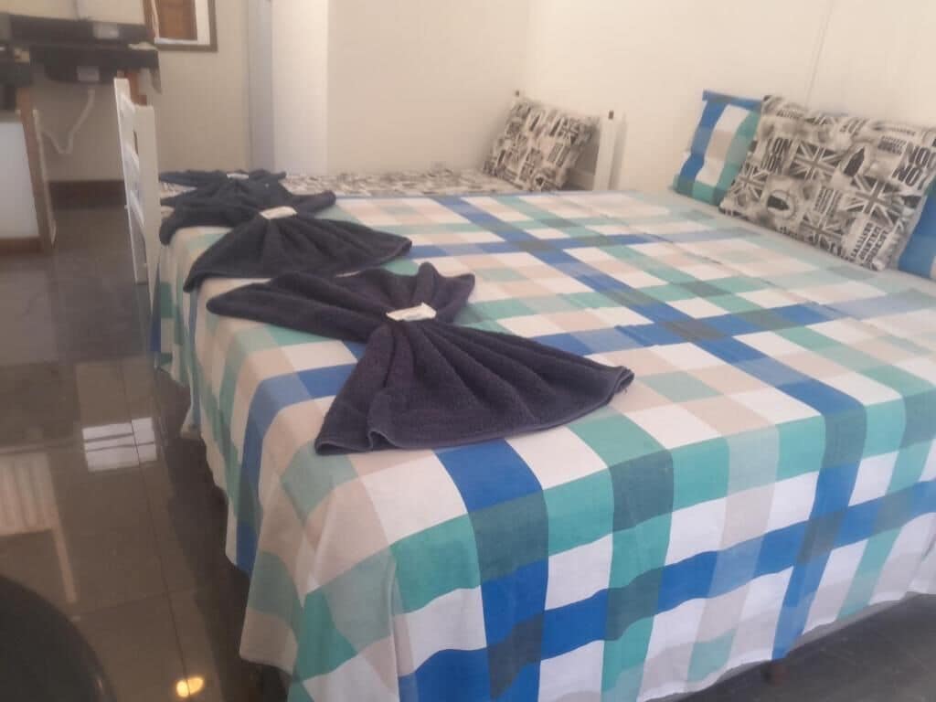 Ferros/tábuas de passar roupa, Wi-Fi, roupa de cama