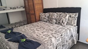 1 chambre, fer et planche à repasser, Wi-Fi, draps fournis