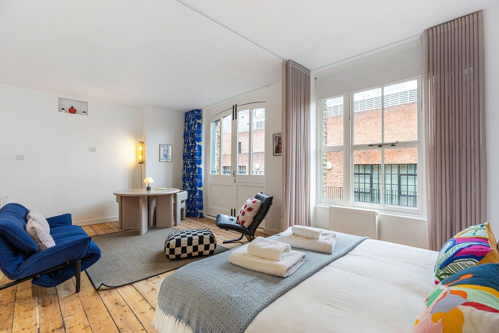 1 bedroom, iron/ironing board, internet