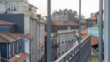 Deluxe Apartment | Property grounds