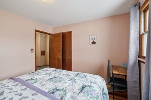 Room - CBI Havens is set in a calm and well‑connected pocket of Milwaukee, (Milwaukee)