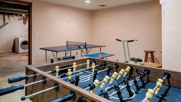 Spielezimmer