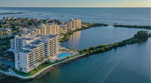 Cozy Gulf Island Resort Condo #603 in Hudson