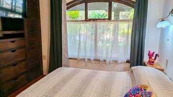 3 Schlafzimmer, Bügeleisen/Bügelbrett, Internetzugang, Bettwäsche