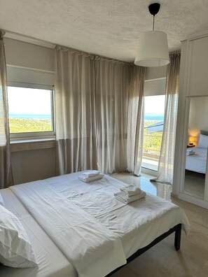 4 Schlafzimmer, Bügeleisen/Bügelbrett, kostenloses WLAN, Bettwäsche