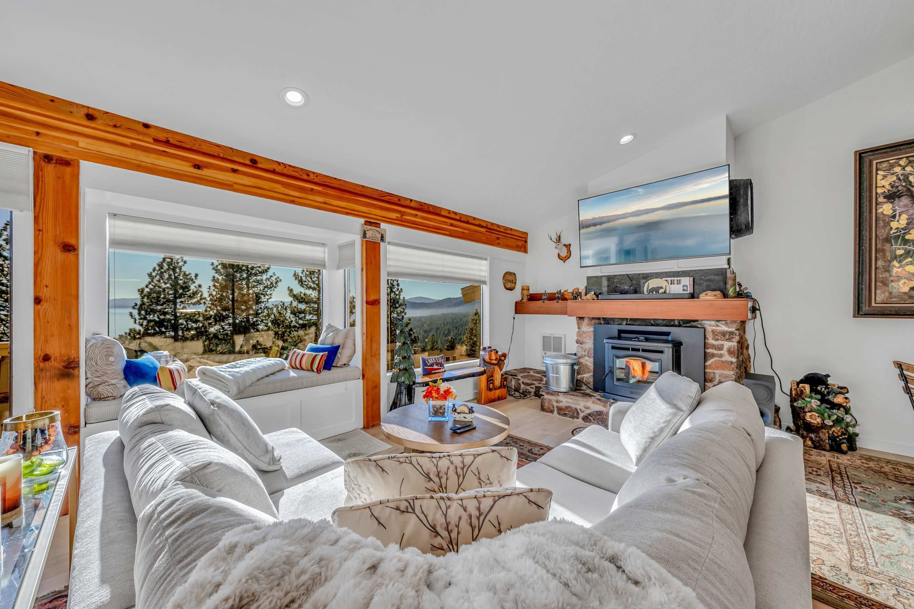 Smart TV, fireplace, offices