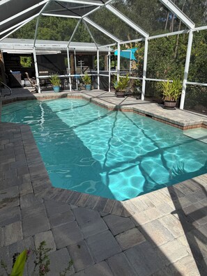 Pool - Laid Back Old Florida Resort Style Exterior (Bonita Springs)