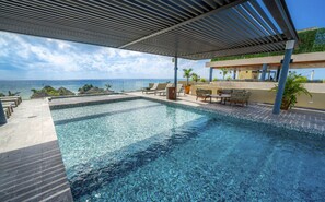 Pool - 2 Bedroom Condo - Rooftop with ocean view Joya 2 (Playa del Carmen)