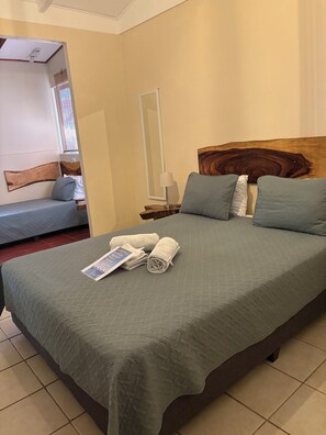 1 bedroom, free WiFi, bed sheets