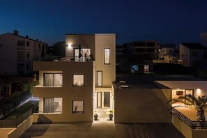 Extérieur