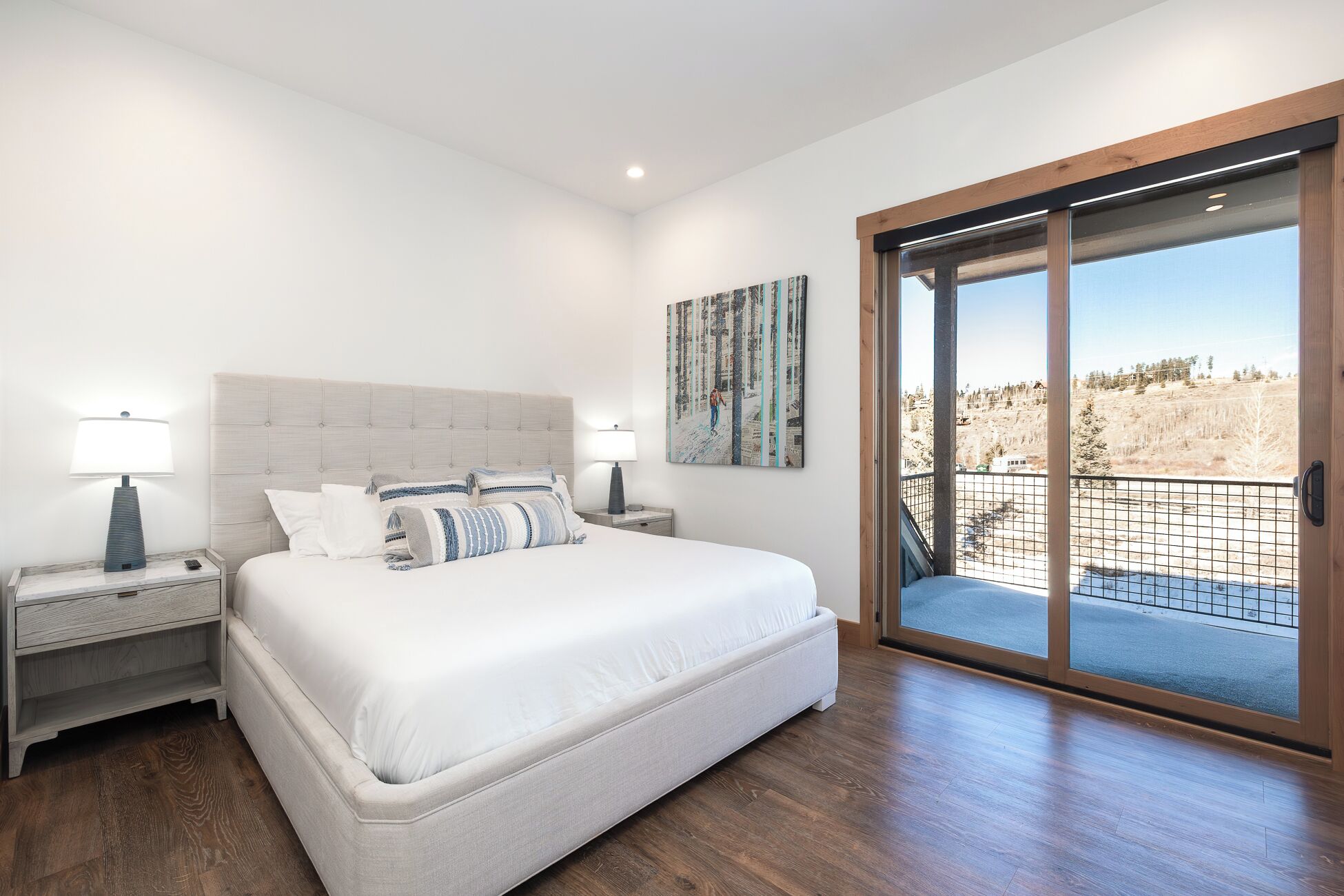 5 bedrooms, iron/ironing board, free WiFi, bed sheets