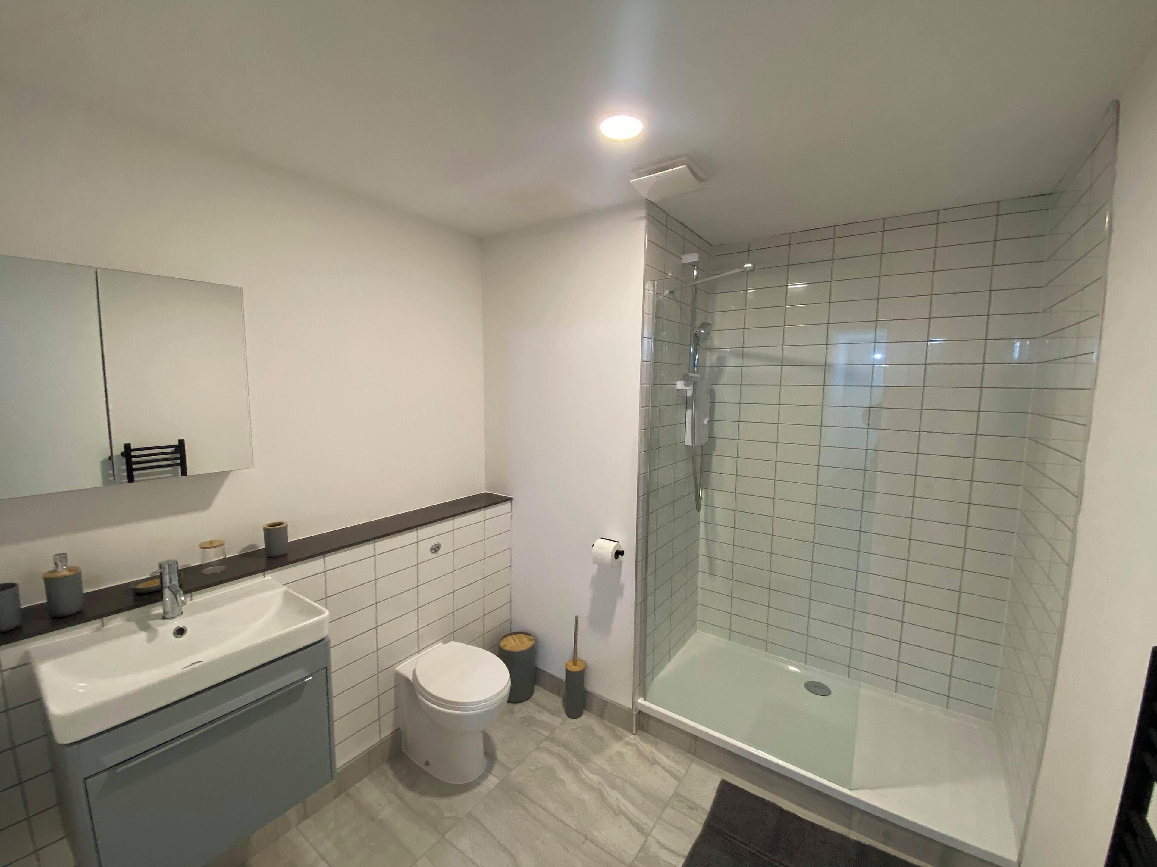 Apartment, 2 Bedrooms, Non Smoking | Bathroom