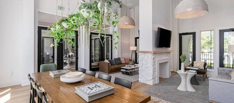 Landing | Chic 1BD, Clubhouse, Gym