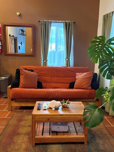 Kokopelli Casita- Cozy Centrally Located Home Away From Home