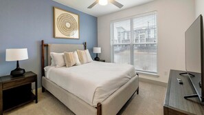 Desk, iron/ironing board, WiFi, bed sheets - Landing | Chic 2BD, Gym, Clubhouse (Garland)