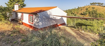 Monte Labarito - Casa de Baixo - Country House 30' away from the beach