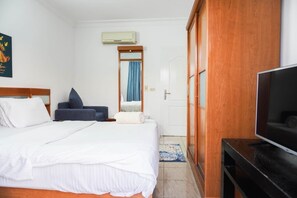 2 Schlafzimmer, Bügeleisen/Bügelbrett, WLAN, Bettwäsche