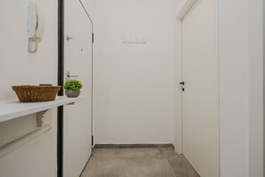 Interior - Bnbest Marco D'Agrate apartment 2 pax (Milano)