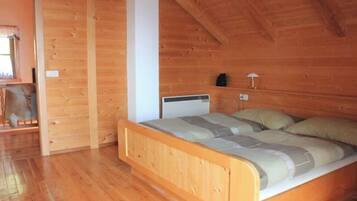 Fer et planche Ă repasser, Wi-Fi, draps fournis