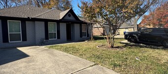 Cozy & Fancy 3BR Cottage Near Historic Downtown McKinney - Family Mid-Term Ready