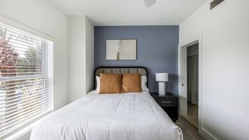 Apartemen (2 Bedrooms) | 2 kamar tidur dan didekorasi berbeda-beda