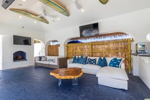 Lounge - Landing Apartments Gulf Shores (Gulf Shores)