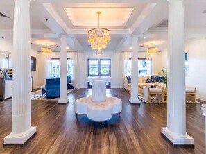 Lobby - Landing Apartments Gulf Shores (Gulf Shores)