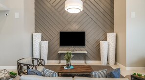 Lounge - Landing Furnished Apartments - Maitland (Orlando)