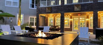 Landing Apartments near Edison Park Historic District