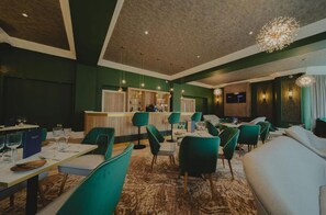 2 bars/lounges - Cairndale Hotel & Spa (Dumfries)