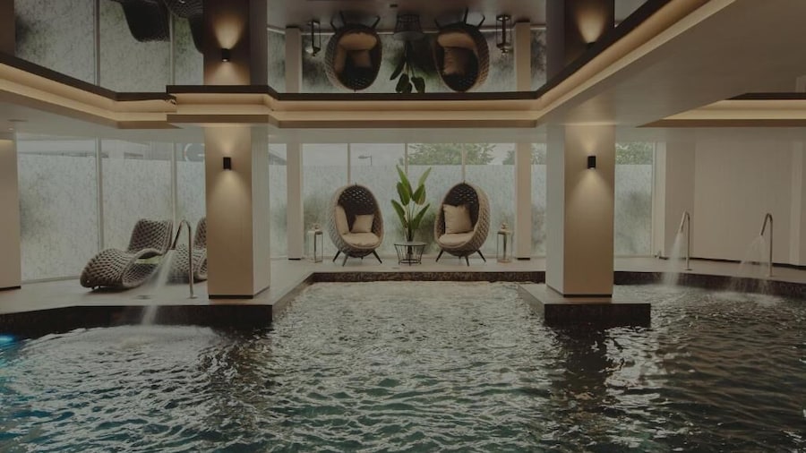 Cairndale Hotel & Spa