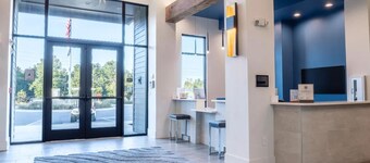 Landing Apartments Near North Okaloosa Medical Center