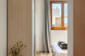 1 bedroom, iron/ironing board, free WiFi, bed sheets - Villa Desire Belvedere: Relaxing Garden & Pool Retreat Near Novigrad (Novigrad)