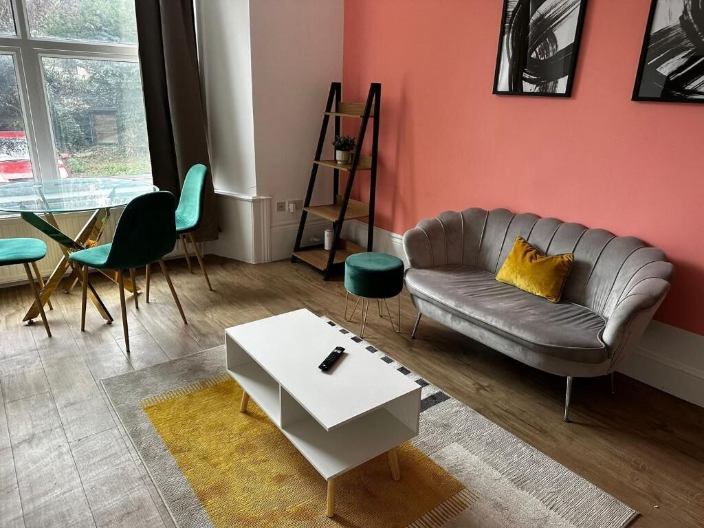 Deluxe Apartment, 1 Double Bed with Sofa bed, Kitchen | Living area