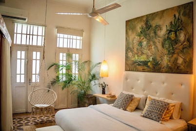 Elegant Historic 2BR Retreat in the Heart of the Old City. Cartagena de Indias.