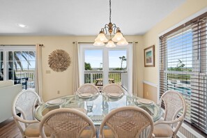 Dining - The Turtle's Nest (Port St. Joe)