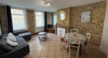 Situé à 2 km de la premiÚre plage de Wimereux. Animaux de compagnies acceptés !