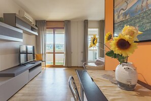 Living area - Elegant panoramic openspace a few steps from the sea (Quartu Sant'Elena)