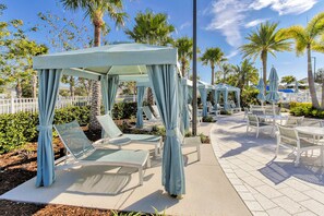 Terrace/patio - Spacious Solara Resort Home w/ Private Pool • Near Disney • Sleeps 12 (Kissimmee)