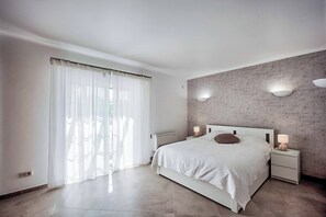 5 Schlafzimmer, WLAN, Bettwäsche