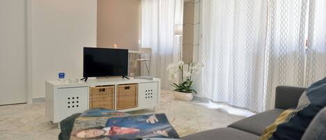 Studio, Meerblick | Wohnbereich