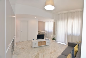 Studio, Sea View | Living area | TV