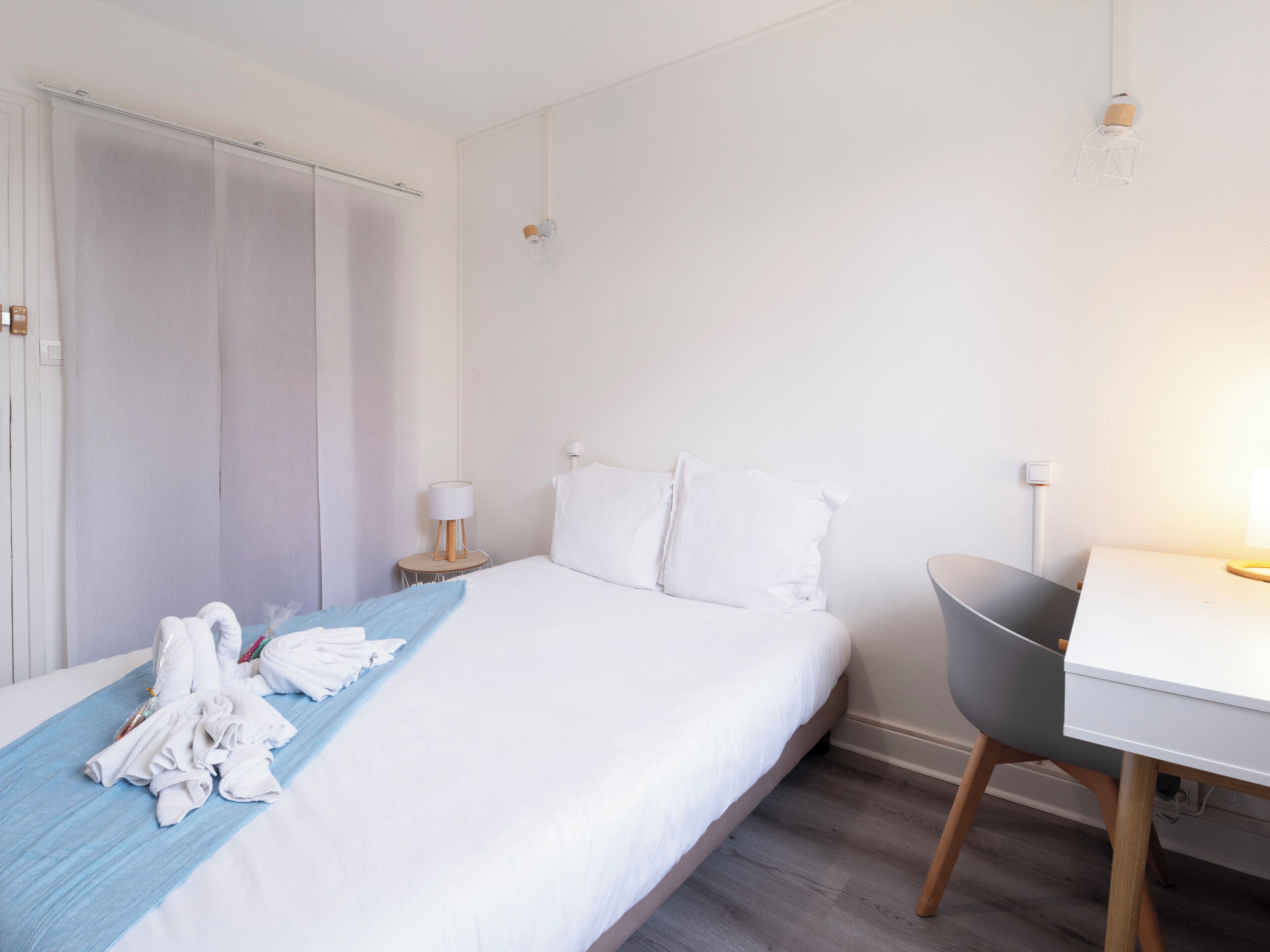 Strykejern/-brett, wi-fi og sengetøy