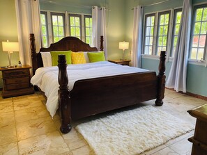 4 Schlafzimmer, Bügeleisen/Bügelbrett, kostenloses WLAN, Bettwäsche