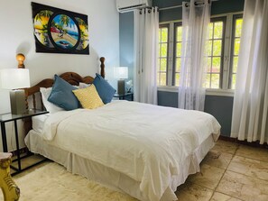 4 habitaciones, tabla de planchar con plancha y wifi gratis