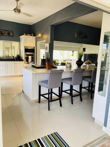 Live like Island Locals in a 9-Generation Sint Maarten pet friendy Family Home.