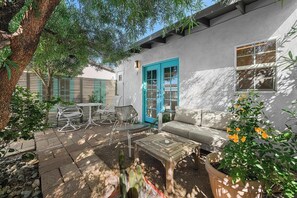 Economy Double or Twin Room, Garden View | Teres/patio