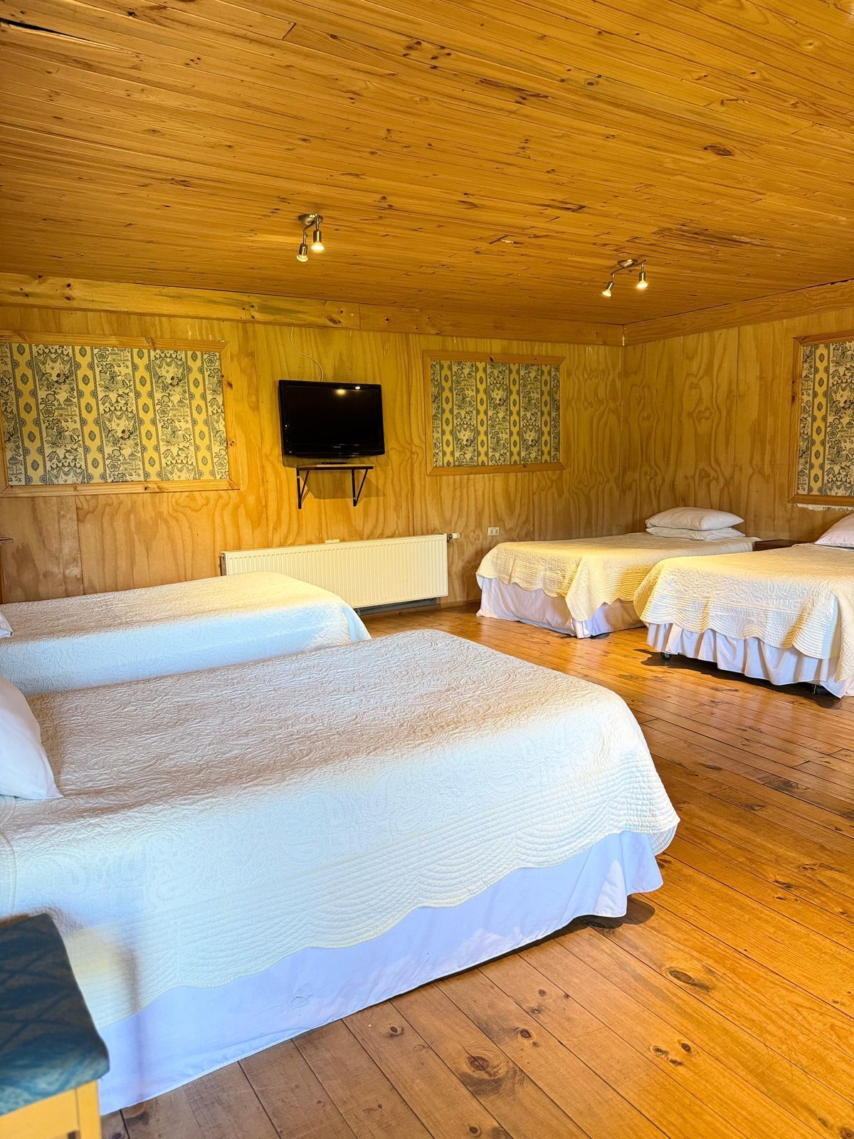 Chambre Économique Double ou avec lits jumeaux, vue jardin | Wi-Fi gratuit