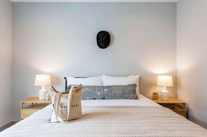 3 bedrooms, desk, iron/ironing board, WiFi - Quiet Chord Retreat | Ideal Retreat Minutes from Downtown Nashville (Nashville)